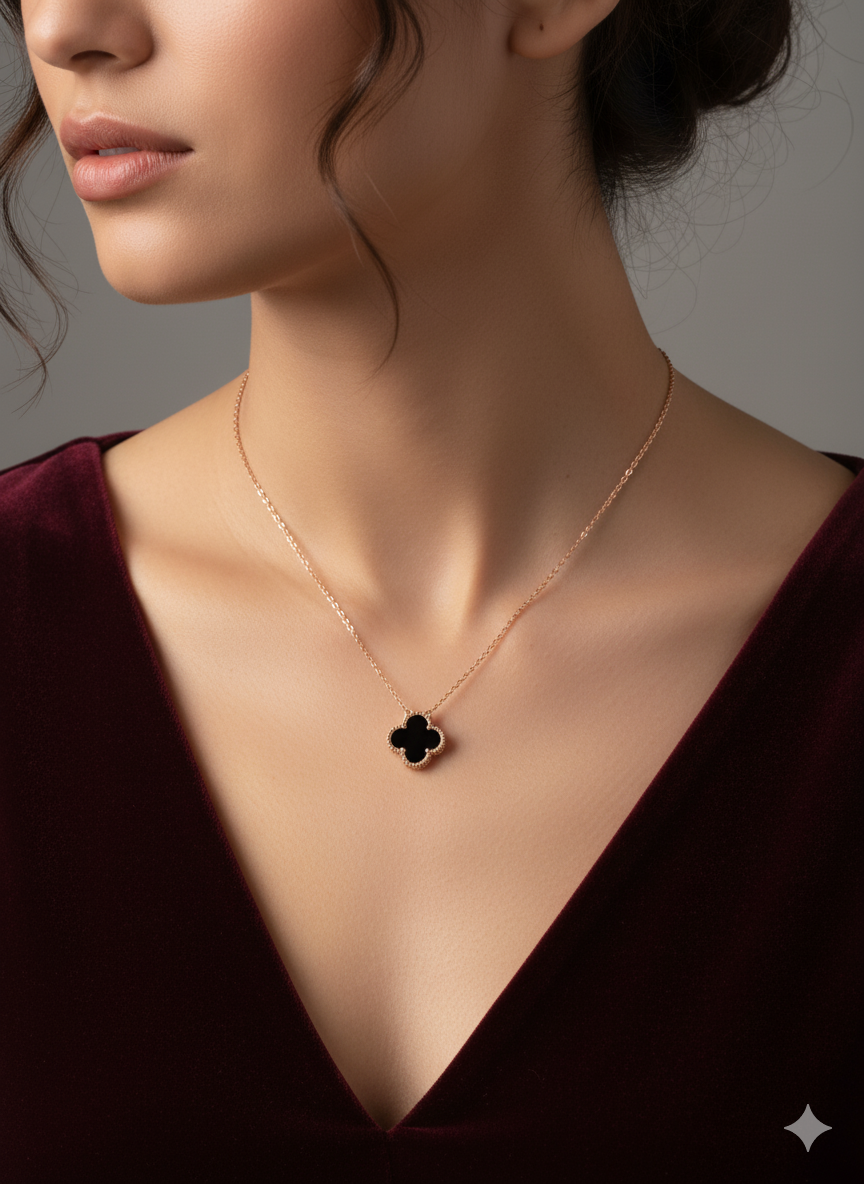 Midnight Clover 925 Pendant