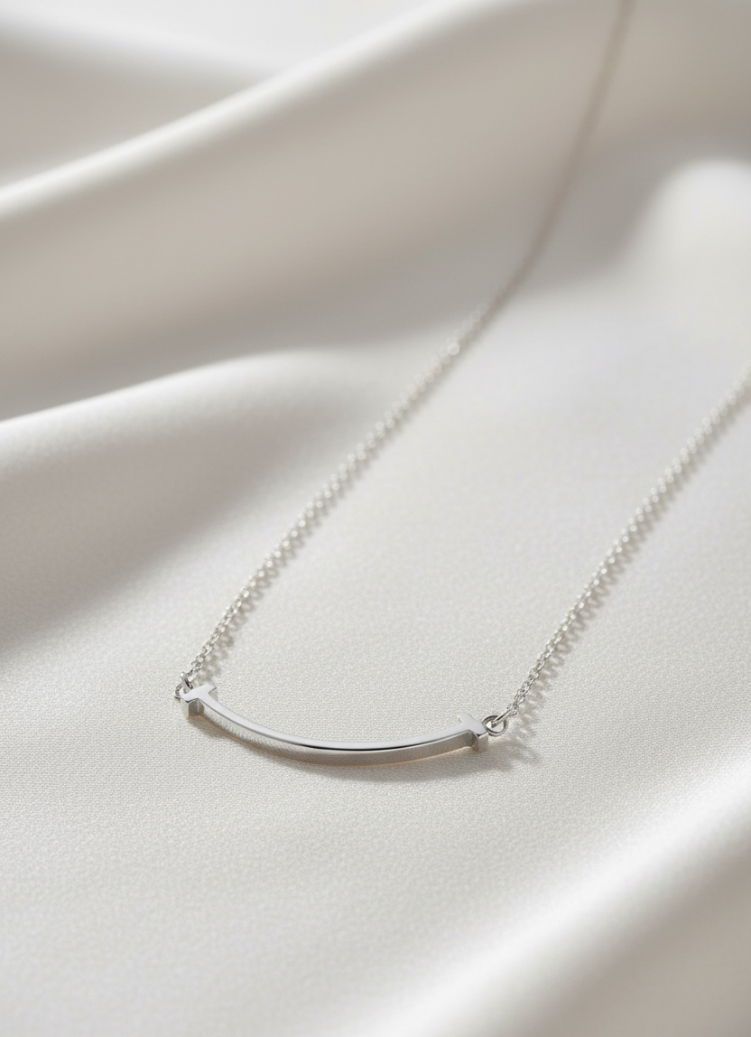 Minimal Smile 925 Silver Necklace