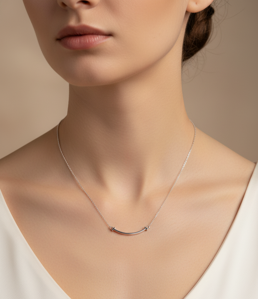 Minimal Smile 925 Silver Necklace