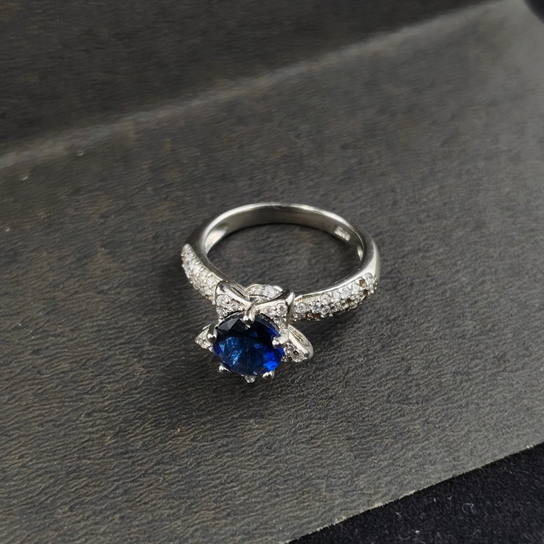 Midnight Bloom Ring