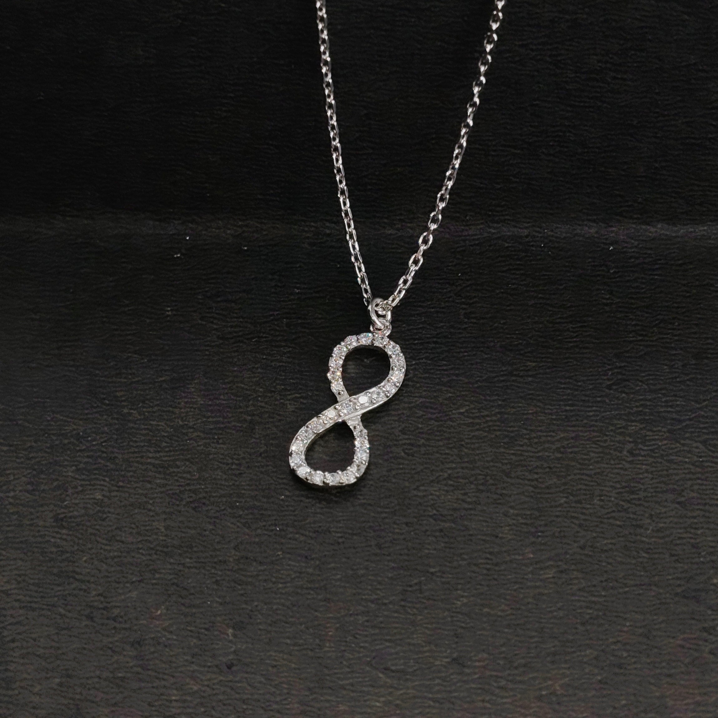 Forever Spark – Infinity Pendant