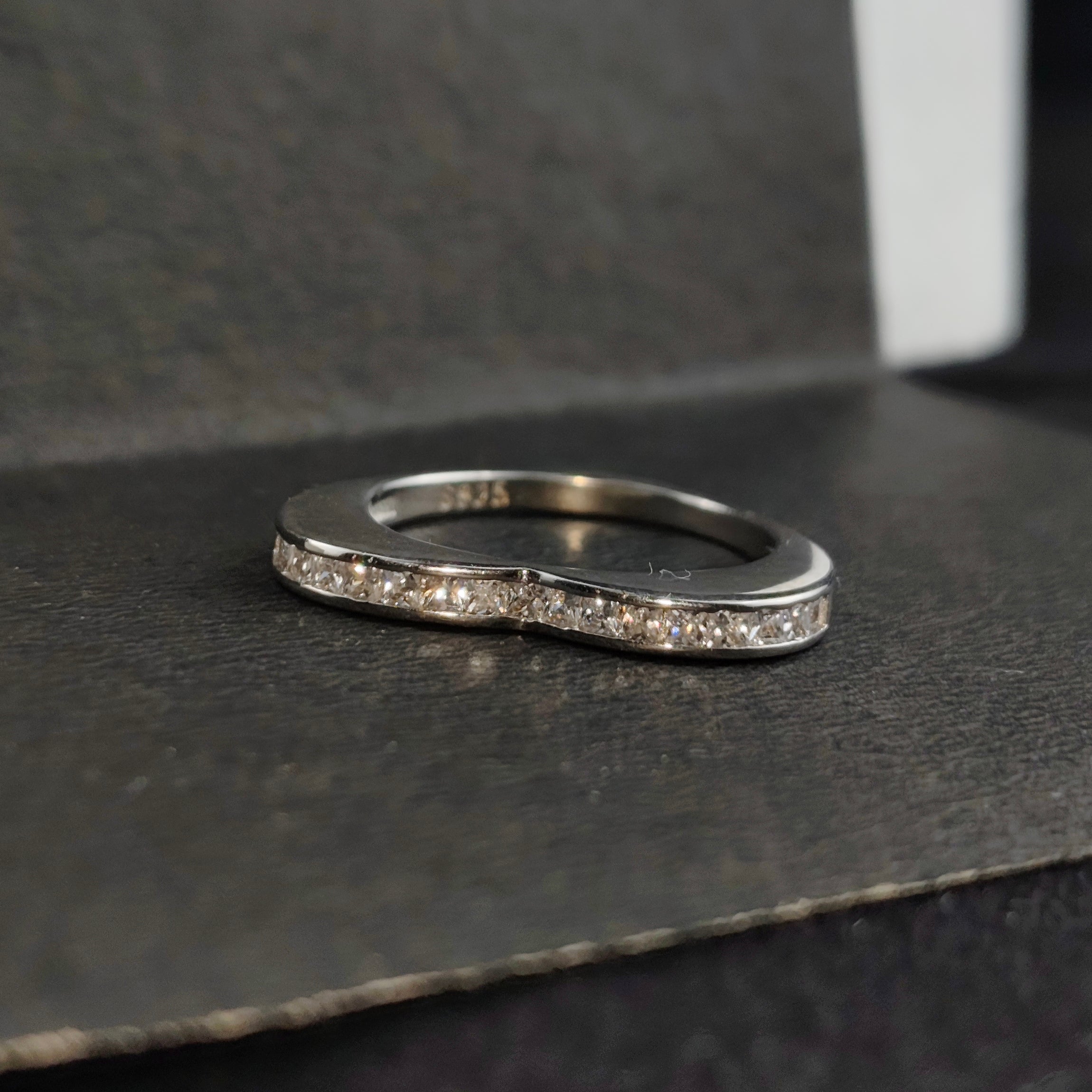 Heart Blond Ring