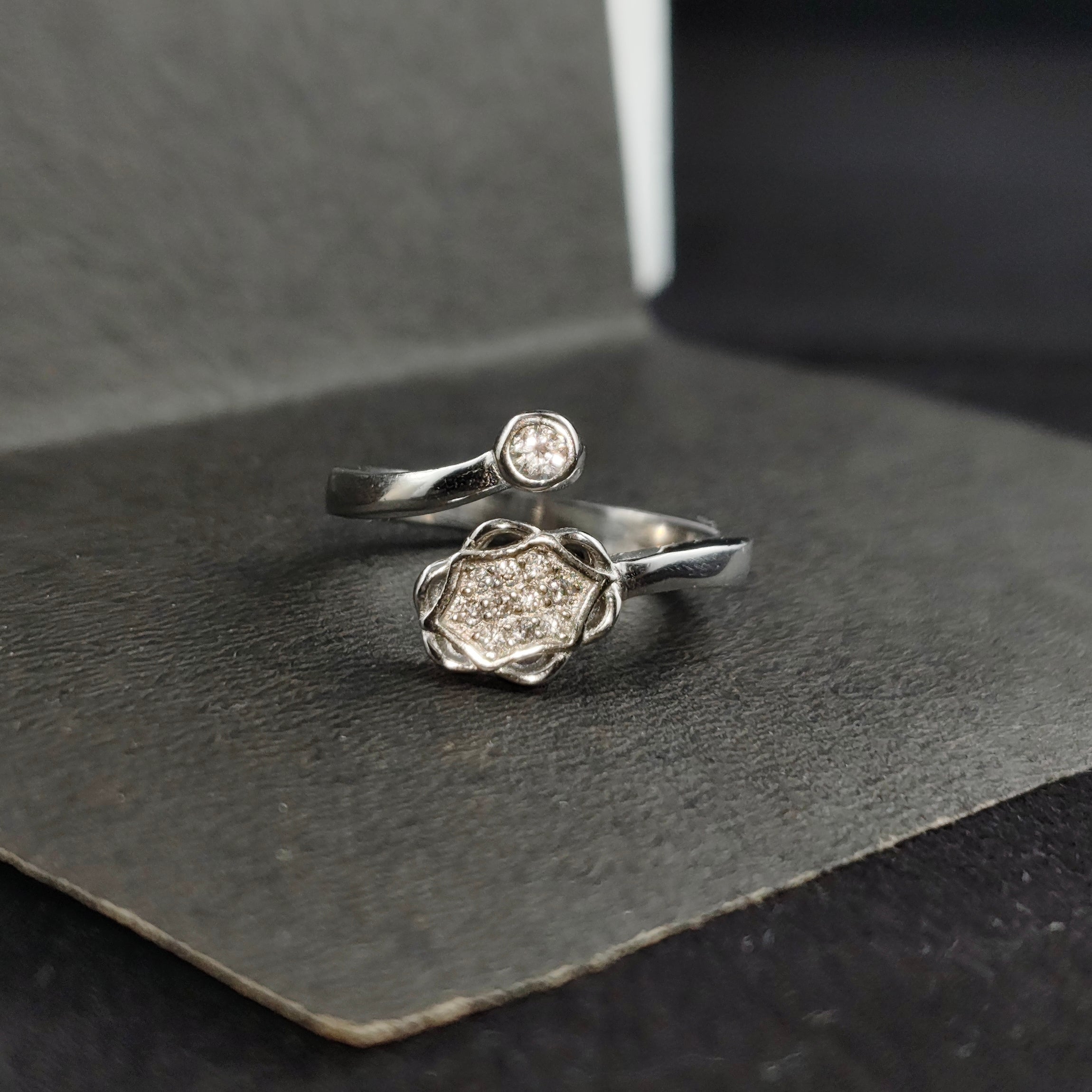 Petal Spark Ring